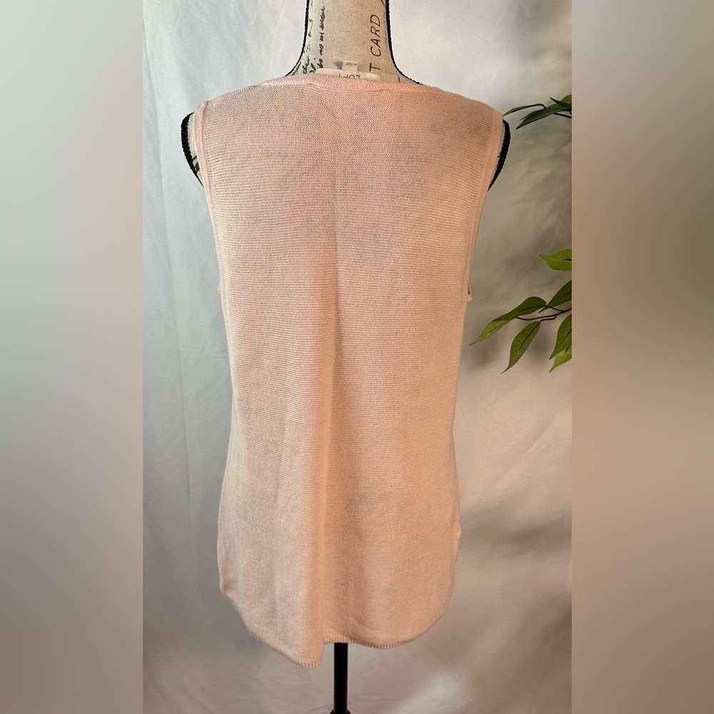 LOFT Pink Women's Blouse 🩷🩷 - Picture 8 of 9